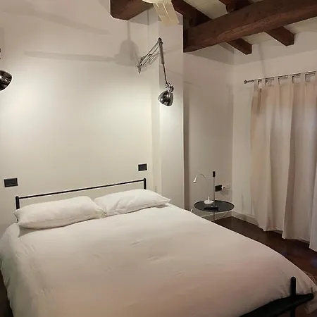 Via Braschi Sessantasei Apartamento