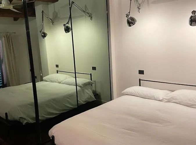 Via Braschi Sessantasei *